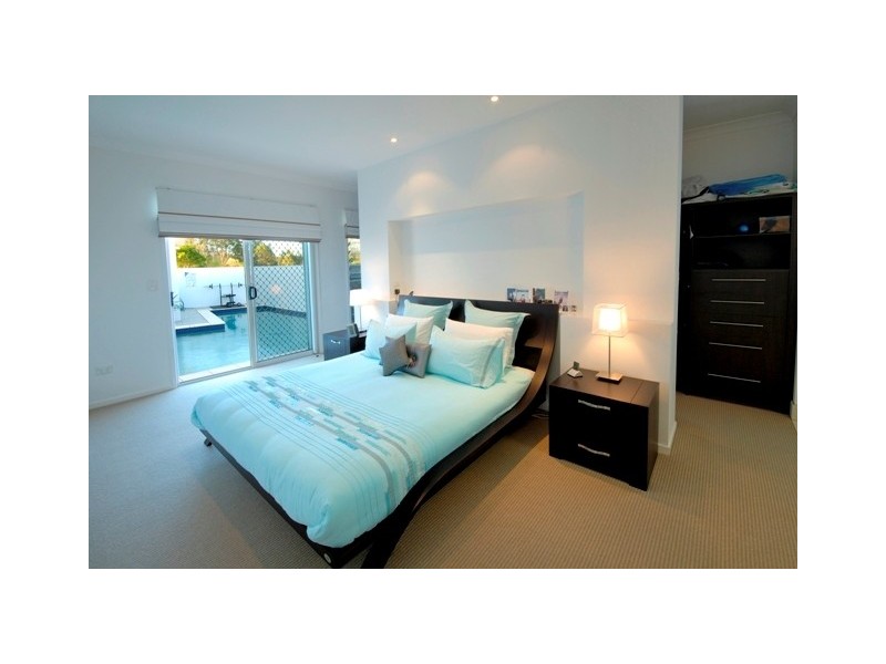 19 Regal Crescent, Sippy Downs QLD 4556