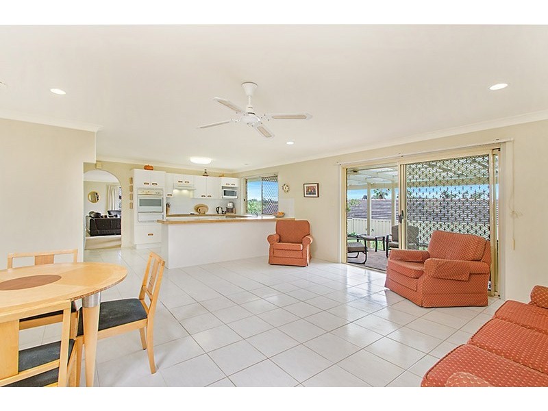 39 Lakeshore Avenue, Buderim QLD 4556