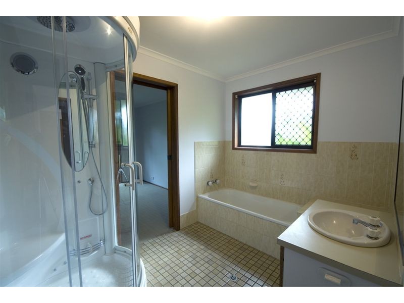 4 Emperor Avenue, Maroochydore QLD 4558