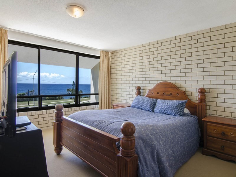 9/260 Alexandra Parade, Alexandra Headland QLD 4572