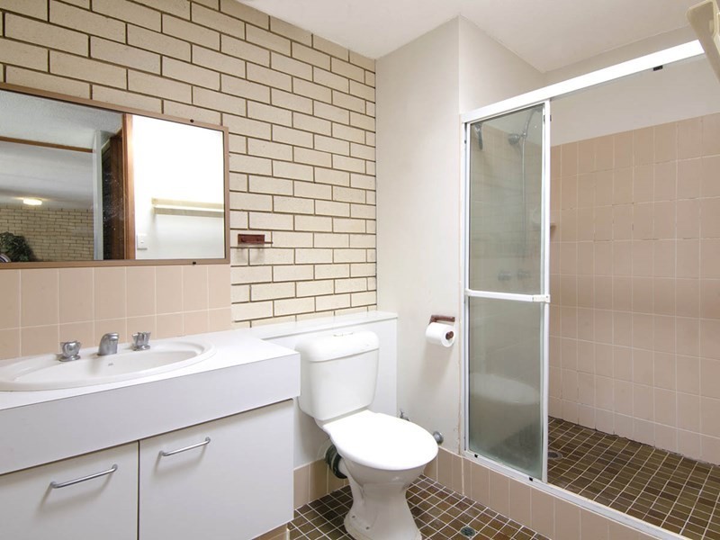 9/260 Alexandra Parade, Alexandra Headland QLD 4572