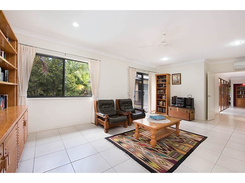 21 Princess Crescent, Nambour QLD 4560