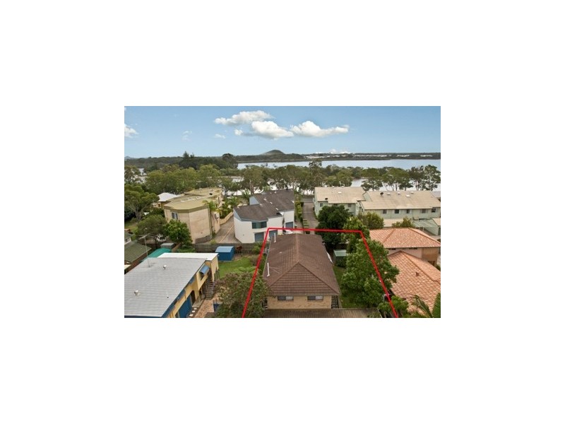 1/32 Broadwater Avenue, Maroochydore QLD 4558