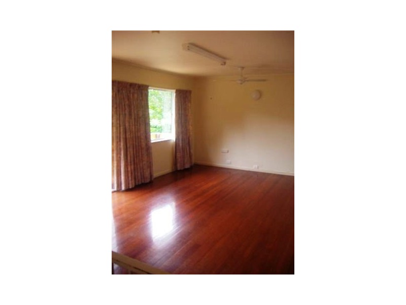 11 Gloucester Road, Buderim QLD 4556