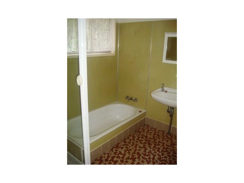 11 Gloucester Road, Buderim QLD 4556