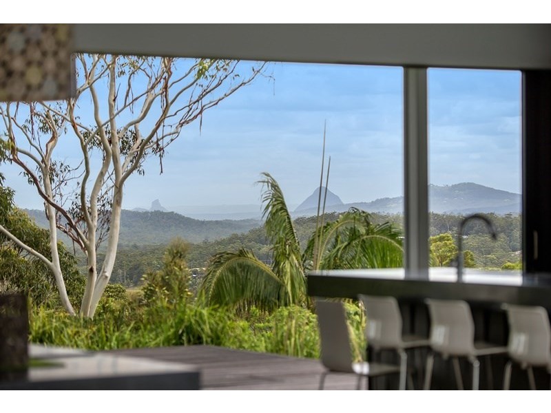 18 Mountain Top Court, Mons QLD 4556