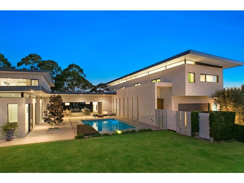 18 Mountain Top Court, Mons QLD 4556