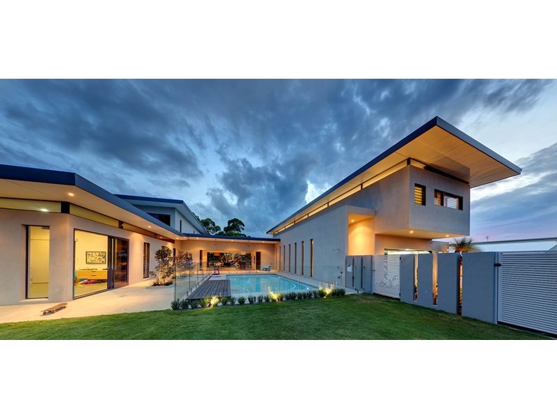 18 Mountain Top Court, Mons QLD 4556