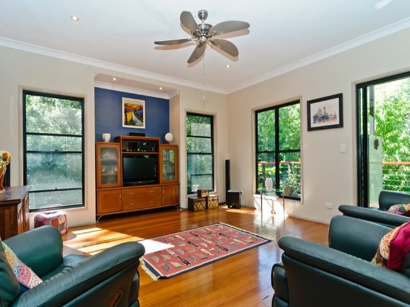 4 Gull Close, Nambour QLD 4560