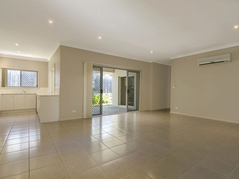 1/13 Boobook Court, Buderim QLD 4556