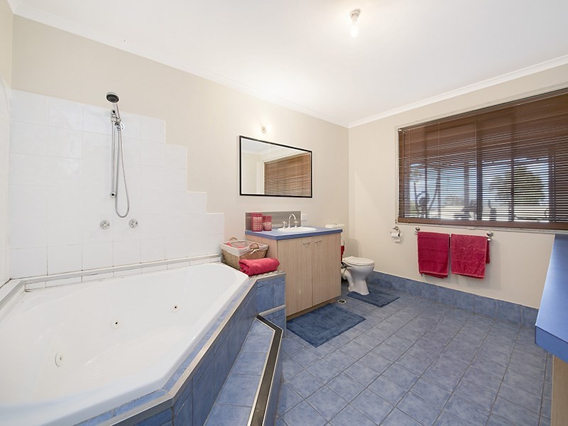 16 Honeyeater Close, Buderim QLD 4556