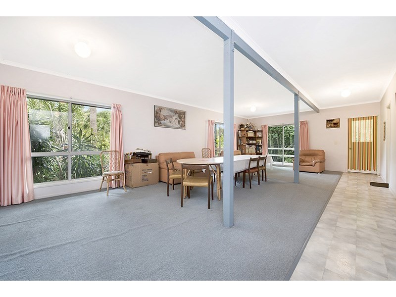 21 Palmwoods Montville Road, Palmwoods QLD 4555