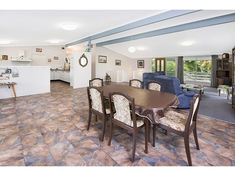 21 Palmwoods Montville Road, Palmwoods QLD 4555