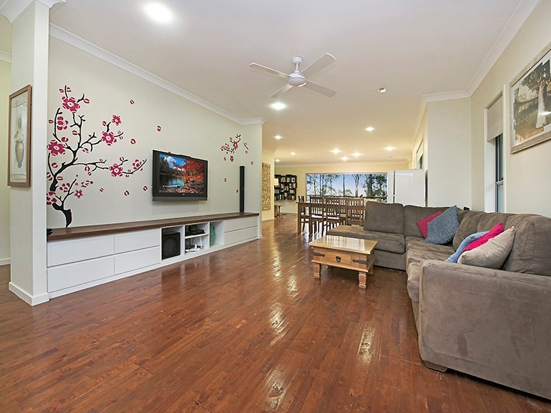 12 Monscott Place, Forest Glen QLD 4556