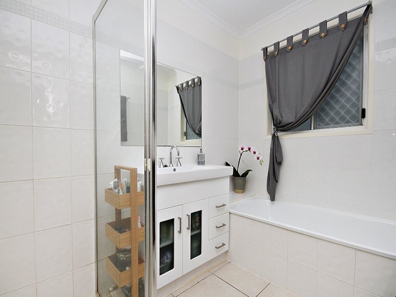 4/11 Aragorn Street, Maroochydore QLD 4558