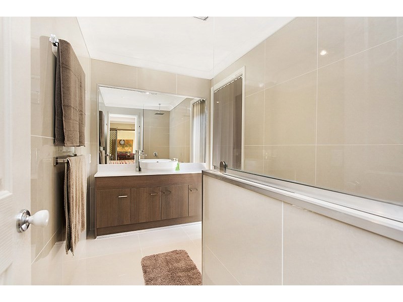 54 Windermere Way, Sippy Downs QLD 4556