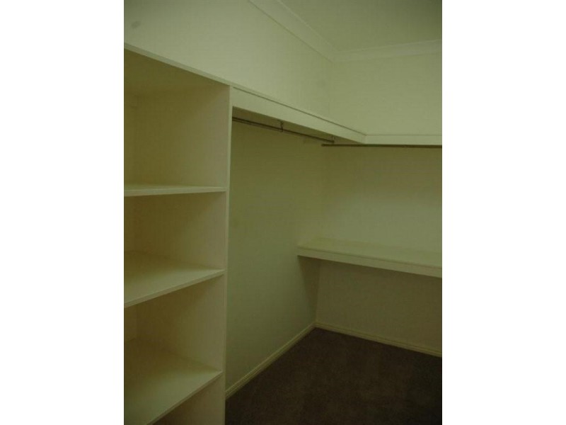 20 Robur Crescent, Mountain Creek QLD 4557