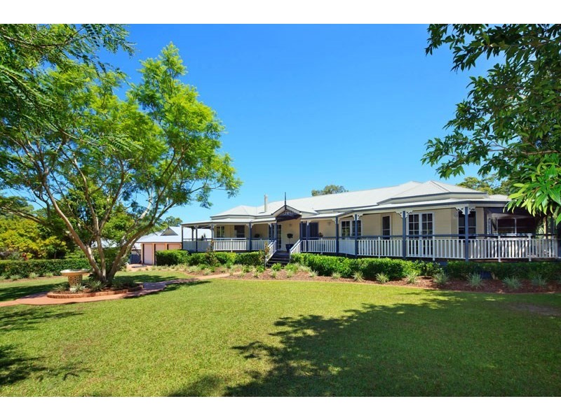 18 Walgarri Drive, Tanawha QLD 4556