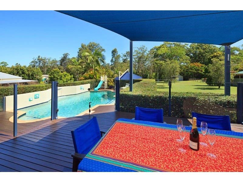 18 Walgarri Drive, Tanawha QLD 4556