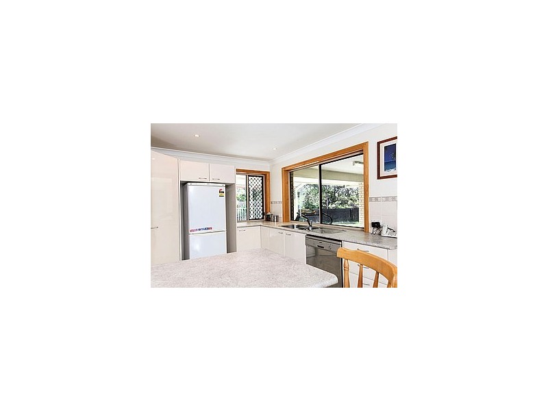 4 Abelia Street, Mountain Creek QLD 4557