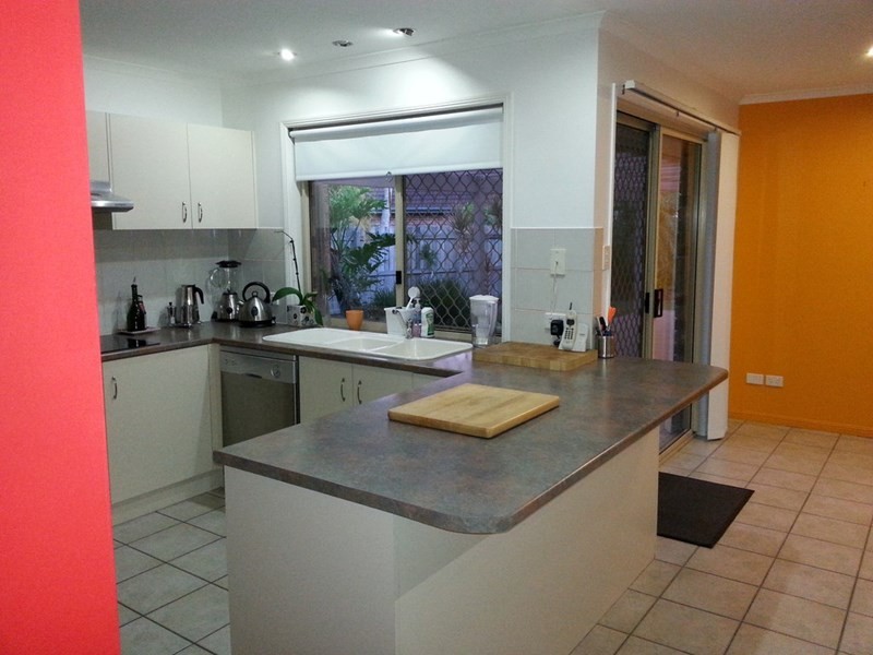 42 Fernleigh Crescent, Mountain Creek QLD 4557