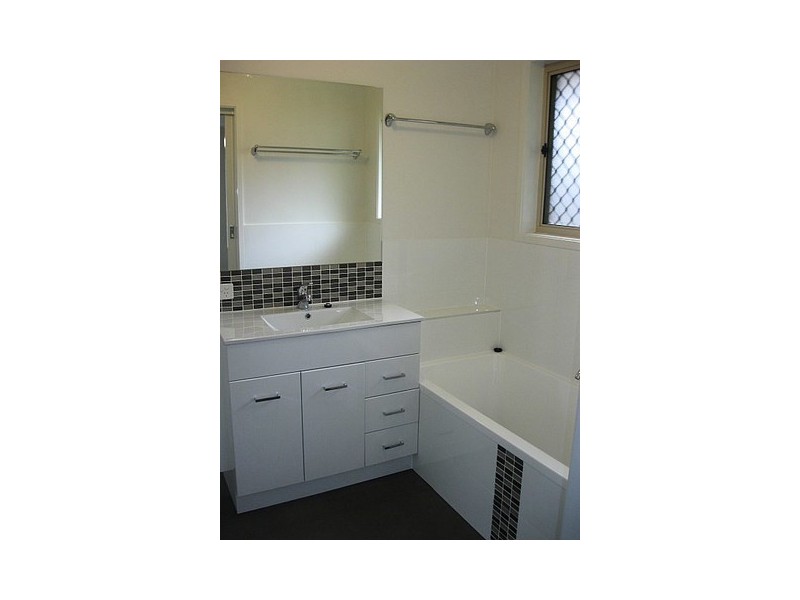 25 Lurnea Crescent, Mountain Creek QLD 4557