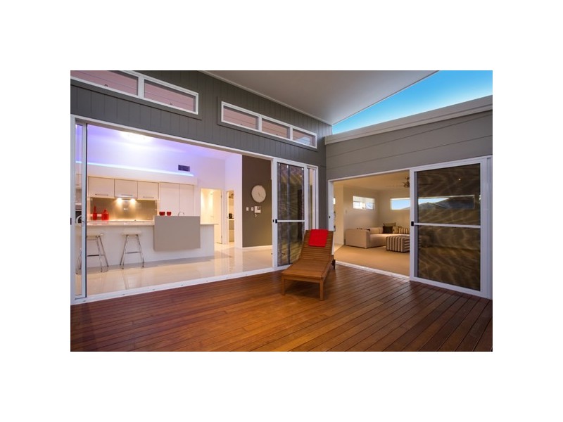 19A Forest Pines Boulevard, Forest Glen QLD 4556