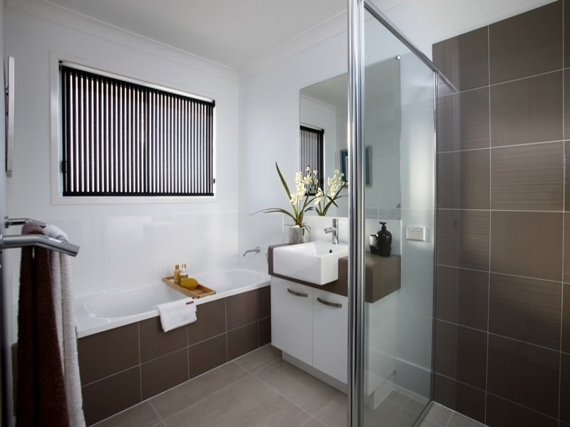 14 Feather Court, Birtinya QLD 4575