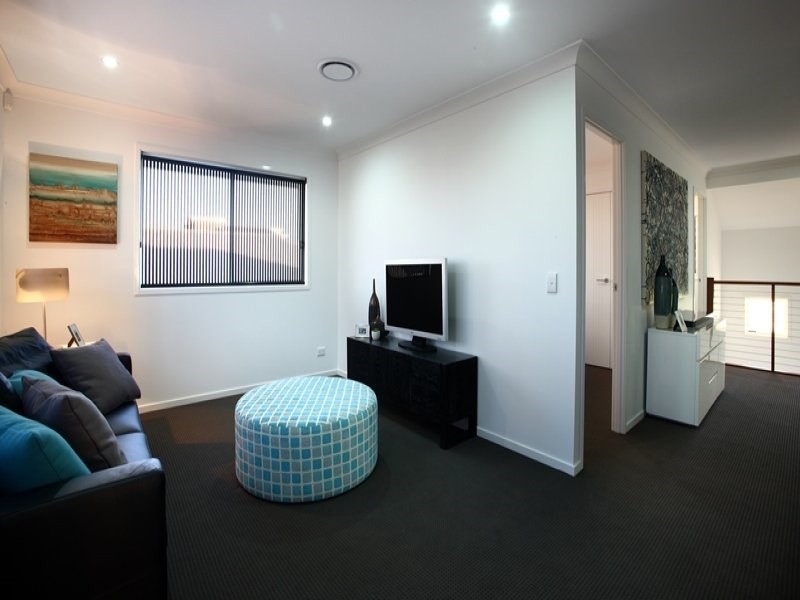 14 Feather Court, Birtinya QLD 4575