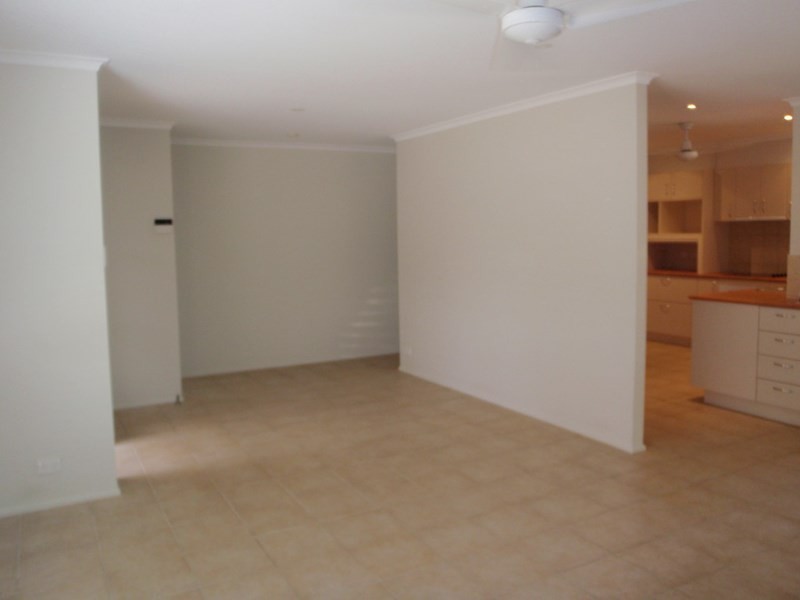 19 Elkhorn Street, Kuluin QLD 4558