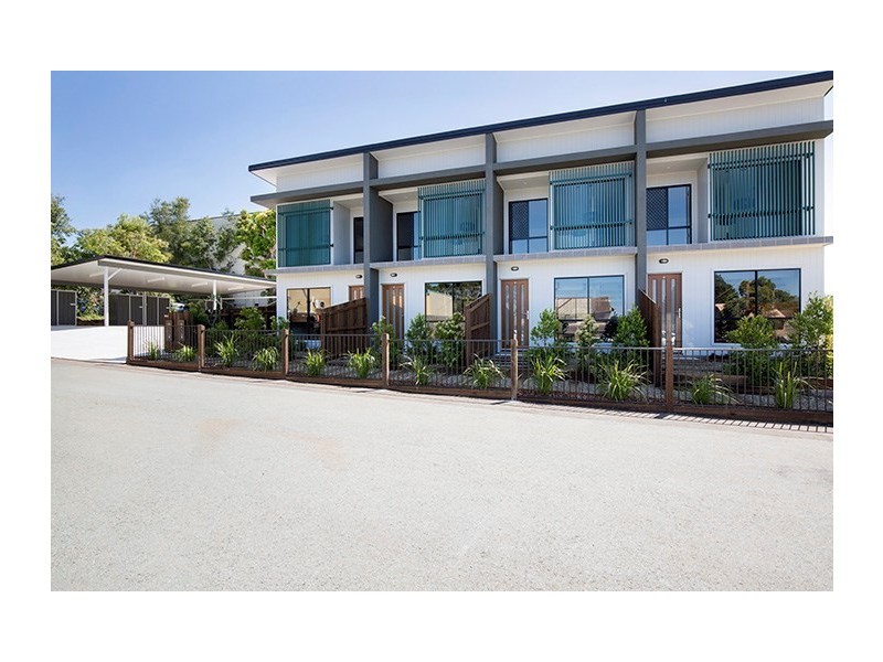 2/90A Burnett Street, Buderim QLD 4556