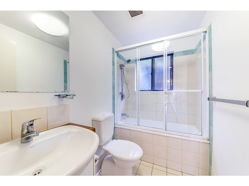 4/3. Orient Court, Buderim QLD 4556