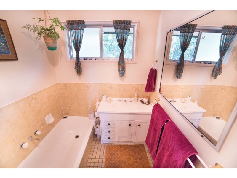 21 Commercial Road, Kuluin QLD 4558