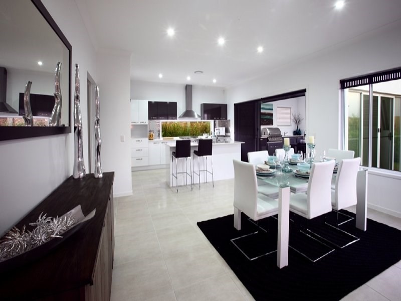 14 Feather Court, Birtinya QLD 4575