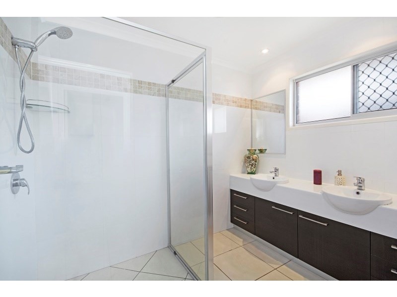 15 Cootamundra Drive, Mountain Creek QLD 4557