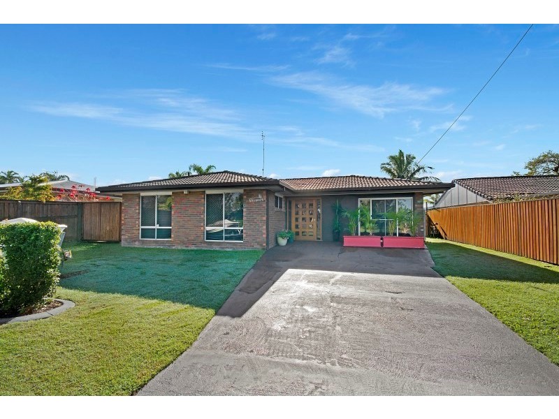 15 Cootamundra Drive, Mountain Creek QLD 4557