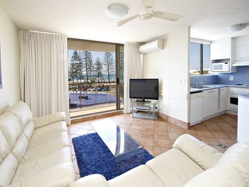 11/174 Alexandra Parade, Alexandra Headland QLD 4572