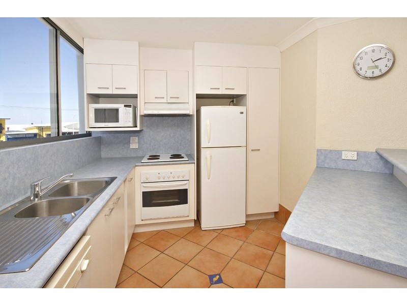 11/174 Alexandra Parade, Alexandra Headland QLD 4572