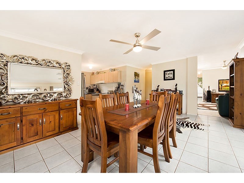 8 Honeymyrtle Court, Mountain Creek QLD 4557