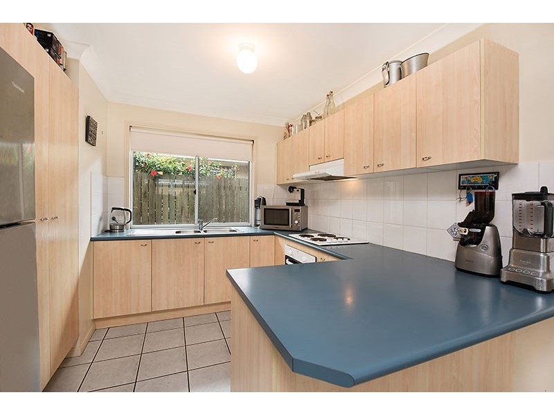 8 Honeymyrtle Court, Mountain Creek QLD 4557
