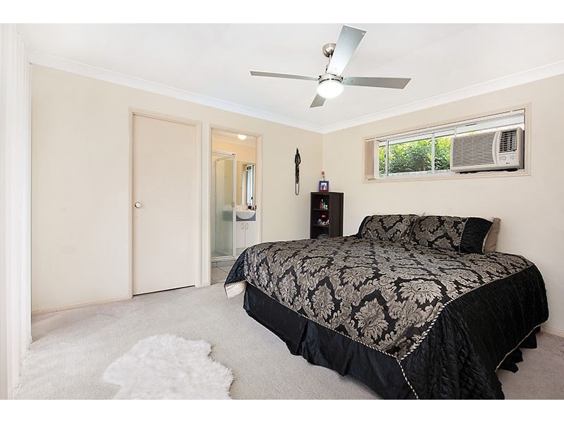 8 Honeymyrtle Court, Mountain Creek QLD 4557