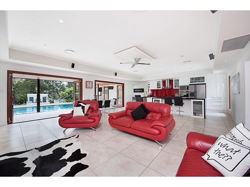 194 Mons School Road, Buderim QLD 4556