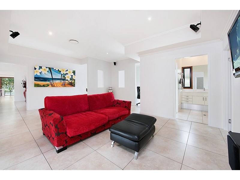 194 Mons School Road, Buderim QLD 4556