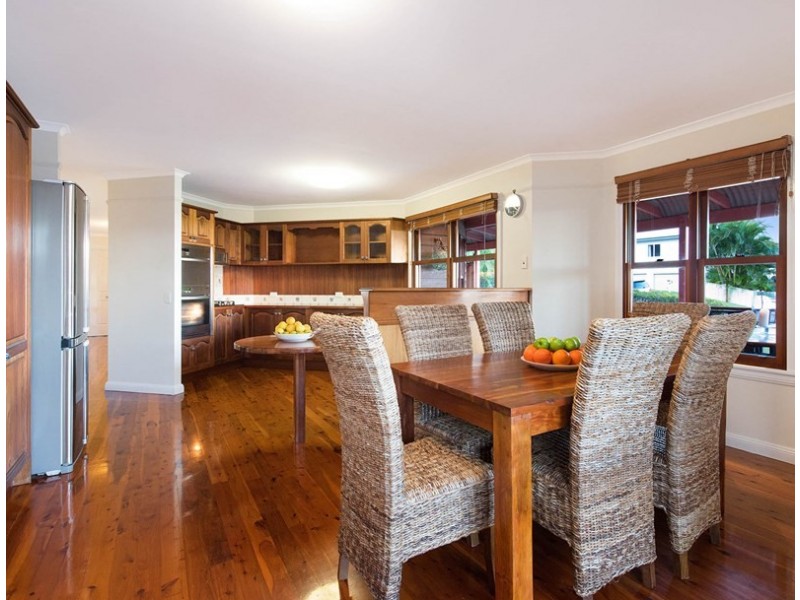 15 Mountain Ridge Crescent, Buderim QLD 4556