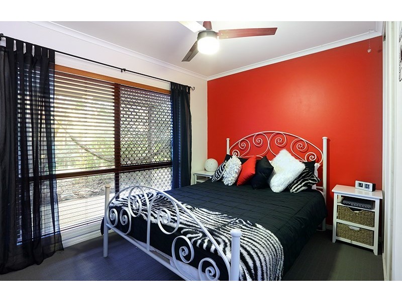 24 Clinton Court, Glenview QLD 4553