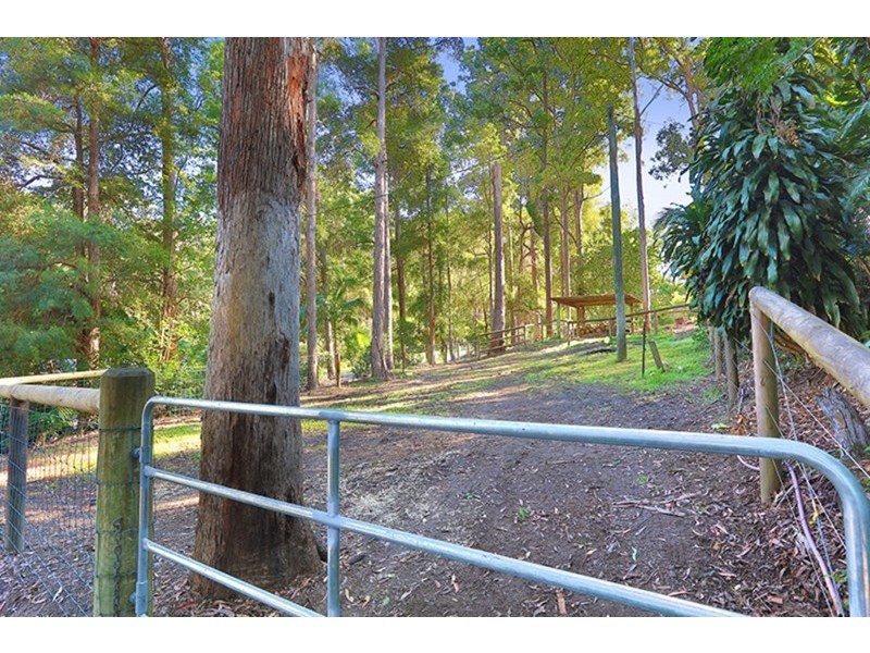 24 Clinton Court, Glenview QLD 4553