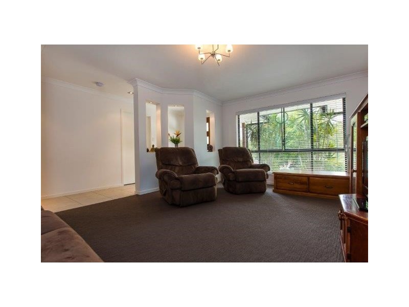 43 Robertson Drive, Burnside QLD 4560