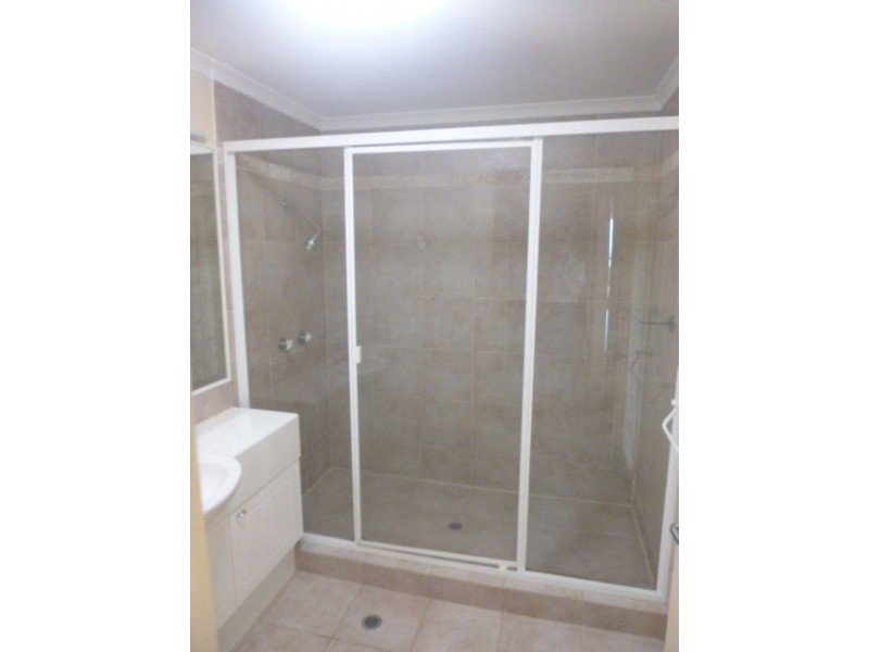 10/2 St Martins Terrace, Buderim QLD 4556