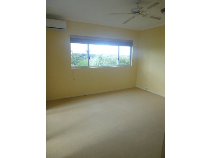 10/2 St Martins Terrace, Buderim QLD 4556