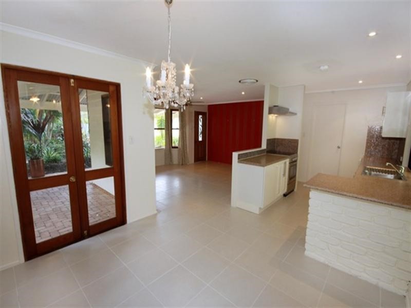 14 Kapilano Crescent, Mountain Creek QLD 4557